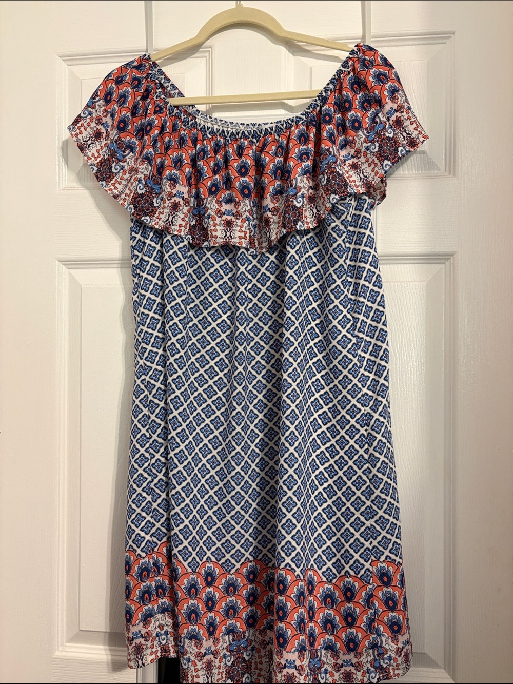 Club Soda Off-Shoulder Blue and Red Printed Women’s Dress Size XL PtP 22 - 24 in